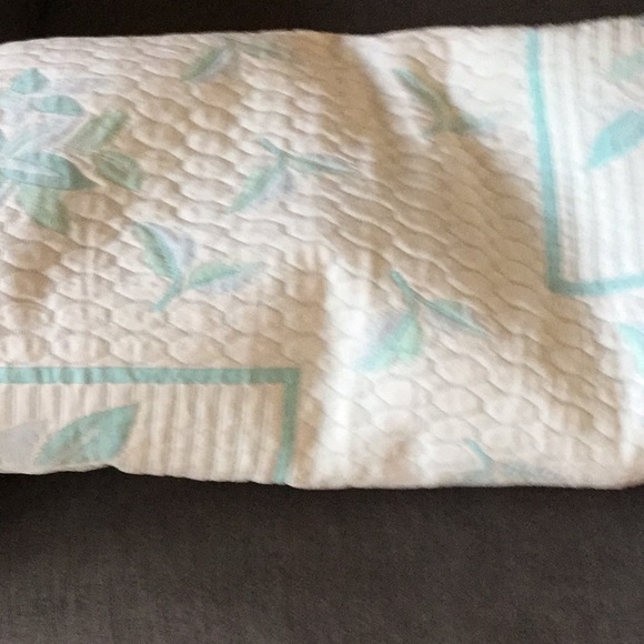 Queen size 3 pieces bedspread - Picture 6 of 6